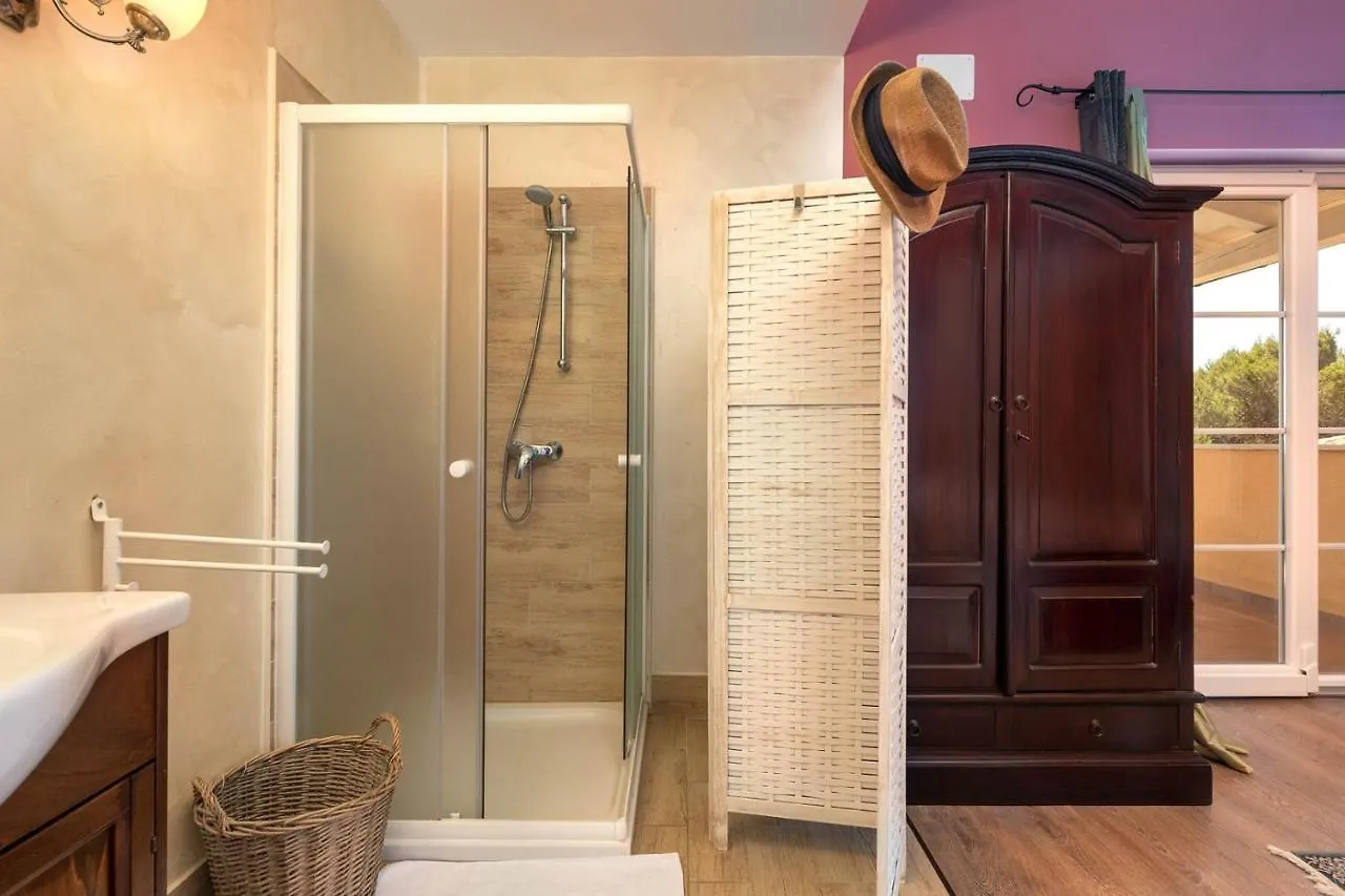 Semesterbostad Spacious Holiday House - Pool / Jacuzzi / Sauna / Playground / 8+2 Rakalj Kroatien